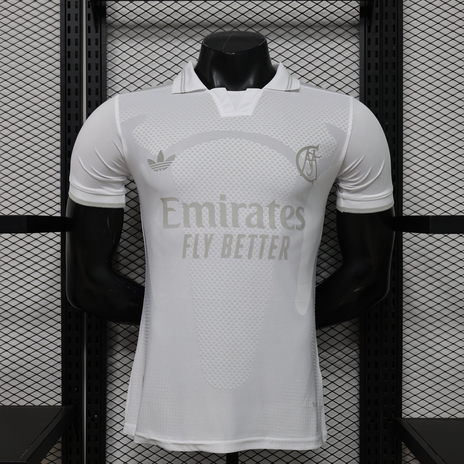 Maglia Real Madrid concept 2026-27