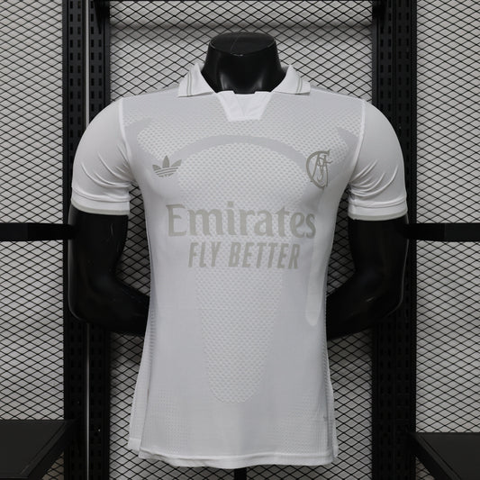 Maglia Real Madrid concept 2026-27