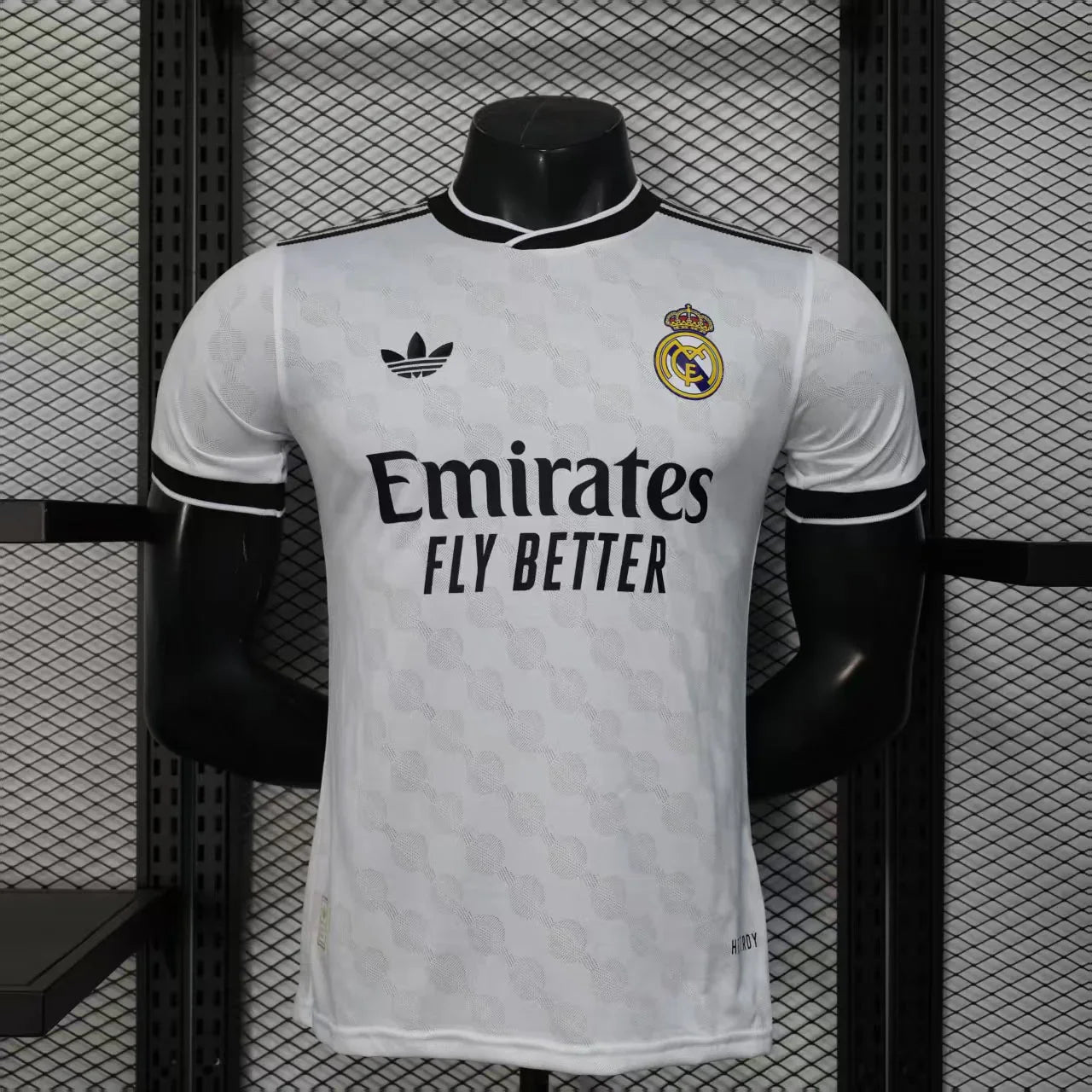 Maglia Real Madrid concept 2025-26