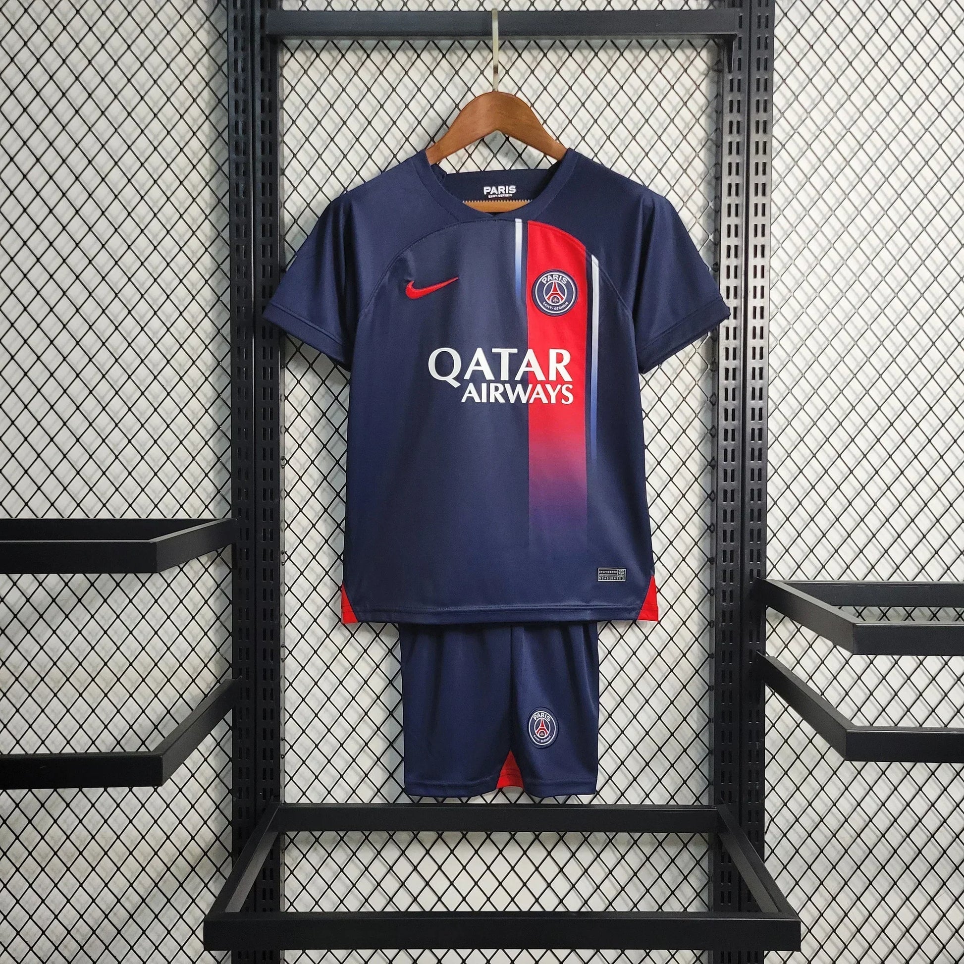Kit Bambino Paris 2023 2024