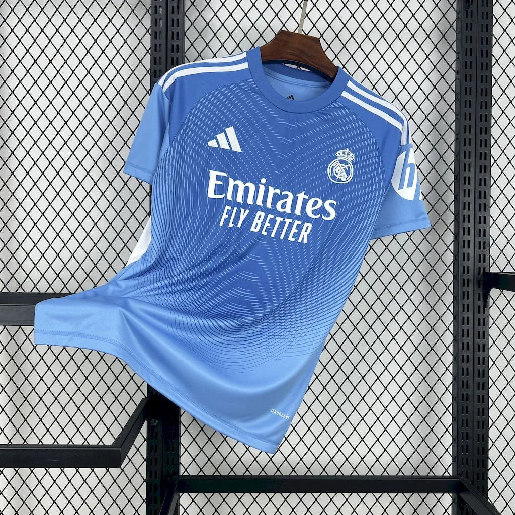 Maglia Real Madrid concept 2025-26