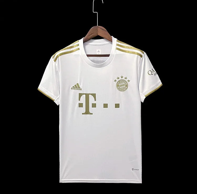 Maglia Bayern Munich stagione 2022-2023 away