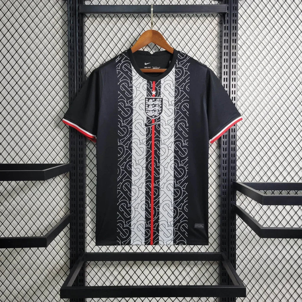 Maglia Inghilterra foot concept 2024 2025 Burbery