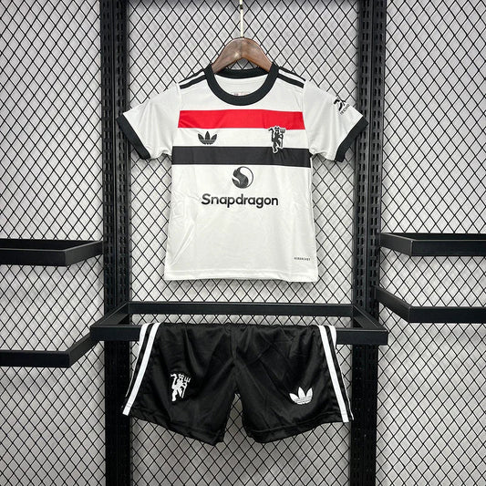 Kit Bambino Manchester United 2024-25