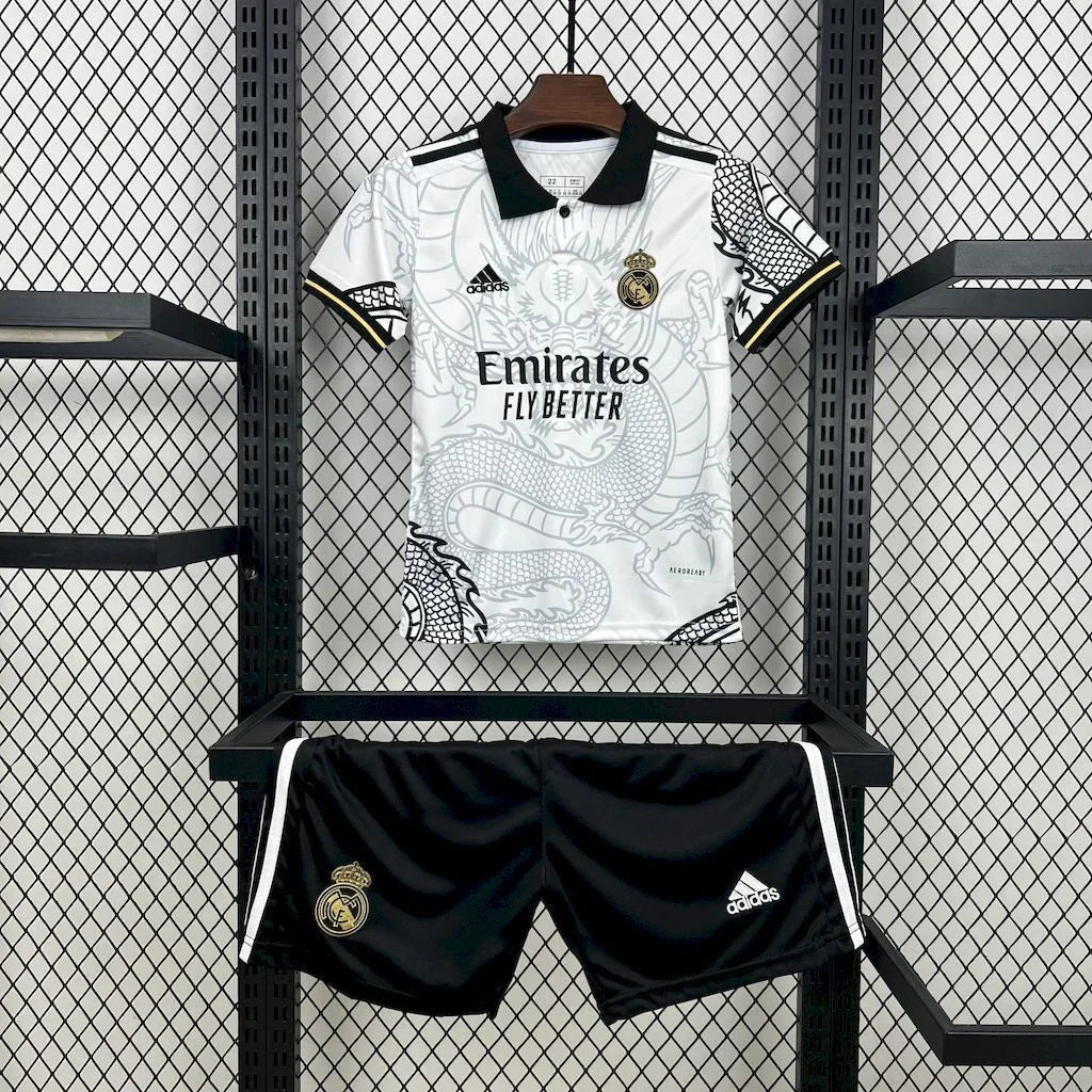 Kit Bambino Real Madrid concept 2022-23