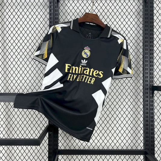 Maglia Real Madrid concept 2025-26