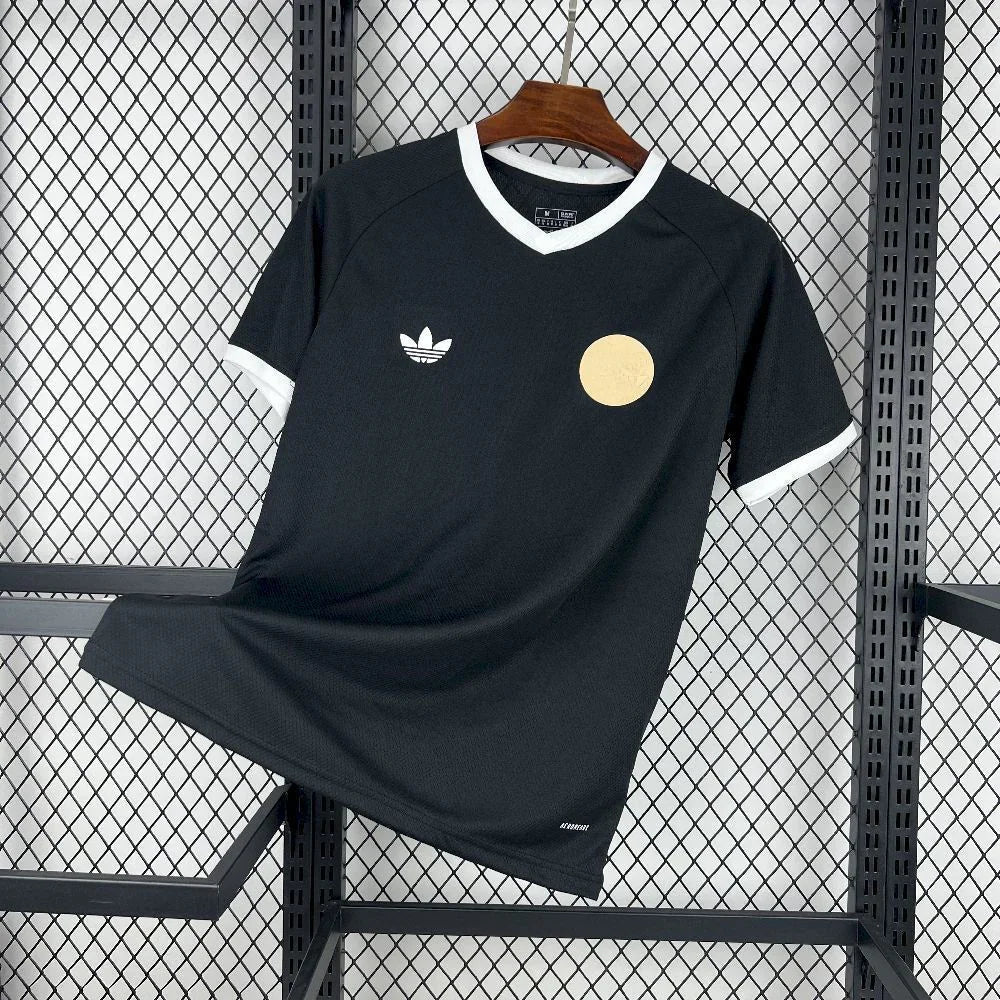 Maglia Ajax concept 2025-26