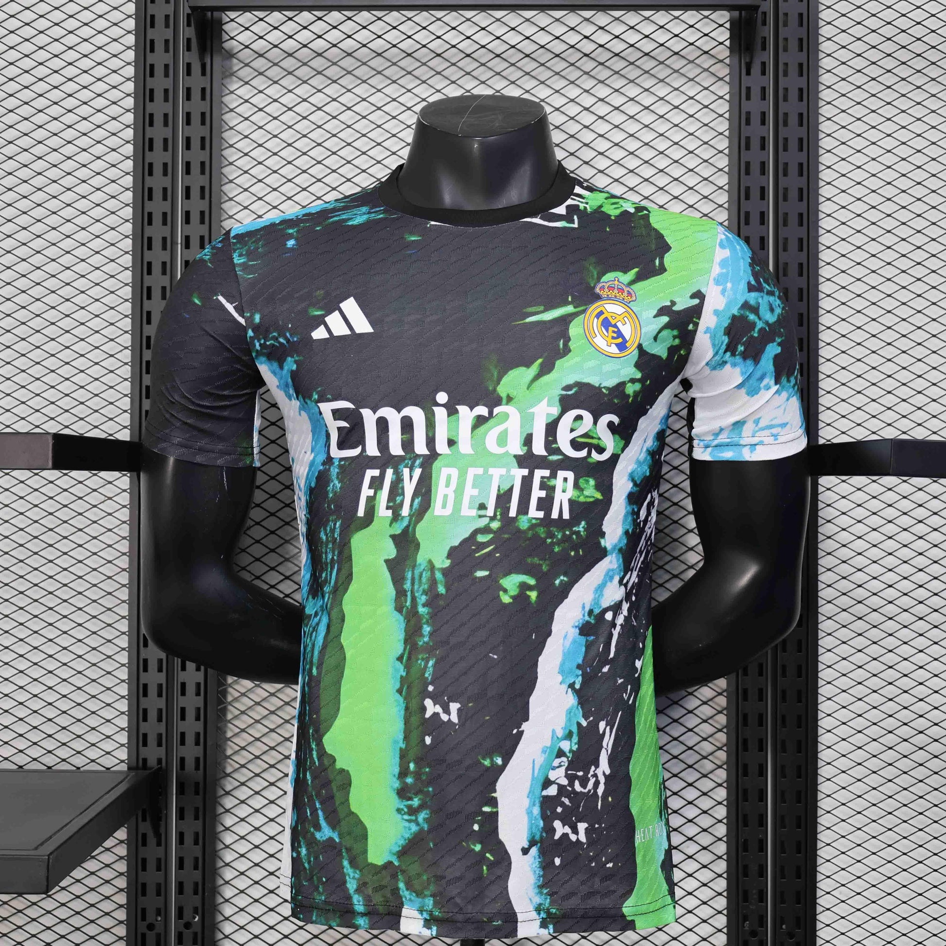 Maglia Real Madrid concept 2025-26