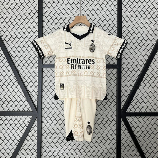 Kit Bambino AC Milan 2024-25